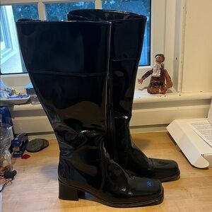 La Canadienne Waterproof Black Patent Leather Knee-High Boots
